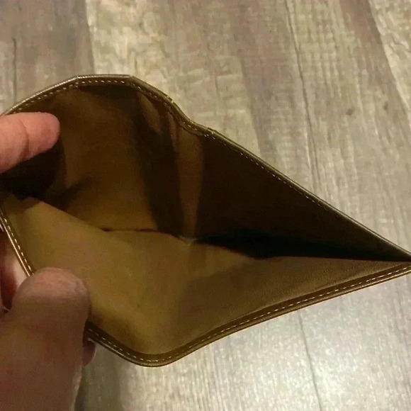 Gucci wallet - Picture 4 of 8